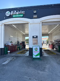EZ Lube Oil Change